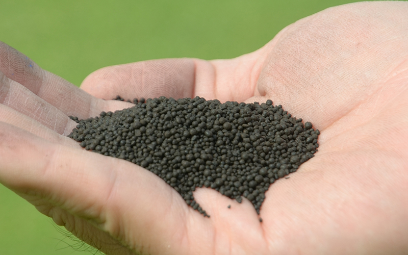 送料込】芝生用バイオ有機質化成肥料 エンザアミン 20kg 肥料 芝生の 